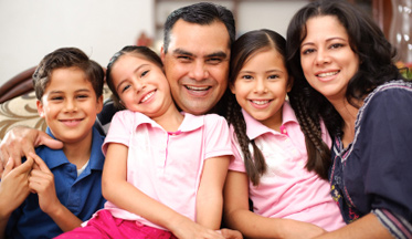 hispanic-family-iS-10173674.jpg